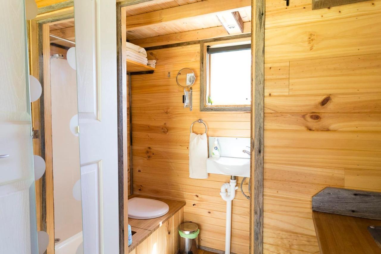 Ardingly Tiny House Villa Newham Dış mekan fotoğraf